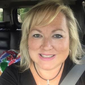 Meet your Posher, Renee